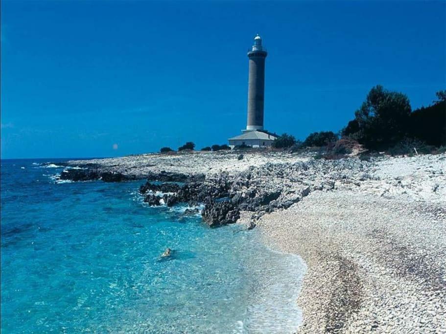 Apartment Lordanic Zaglav, Dugi Otok Luaran gambar