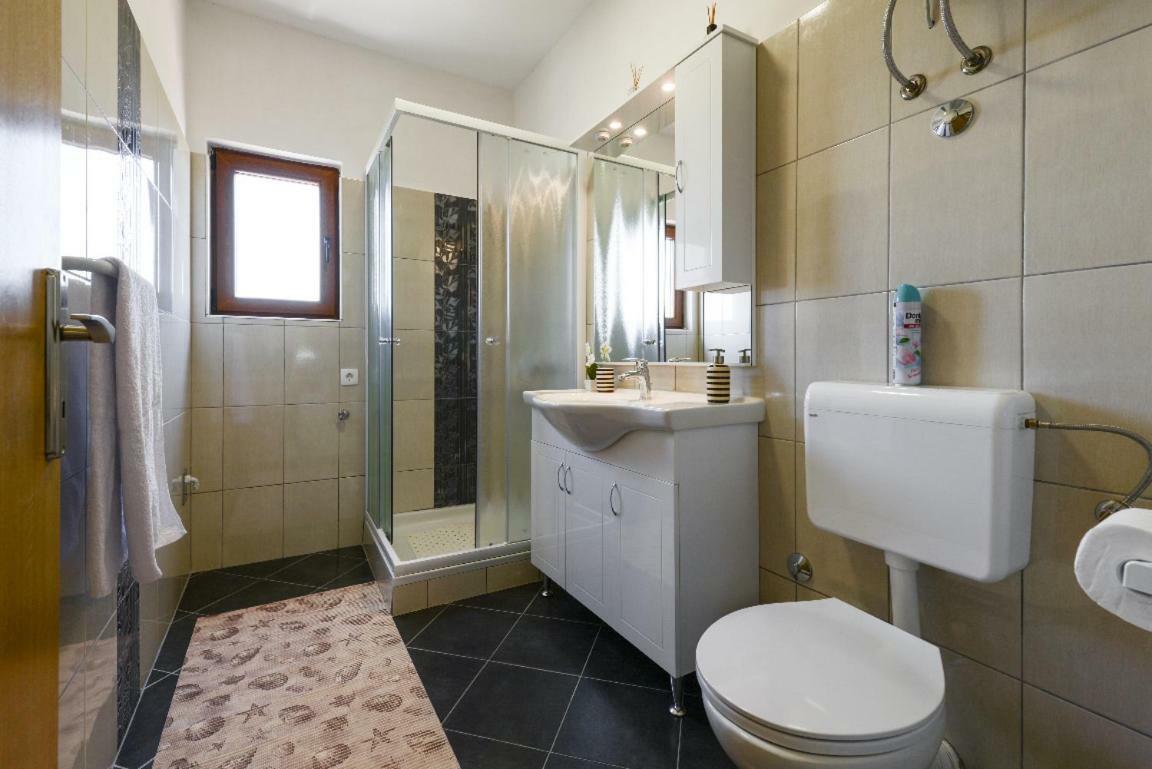 Apartment Lordanic Zaglav, Dugi Otok Luaran gambar